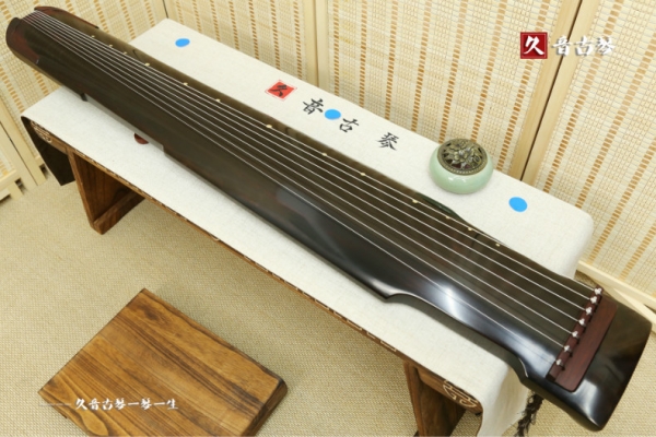 哈尔滨市收藏级古琴【仲尼式】【红岳冠】